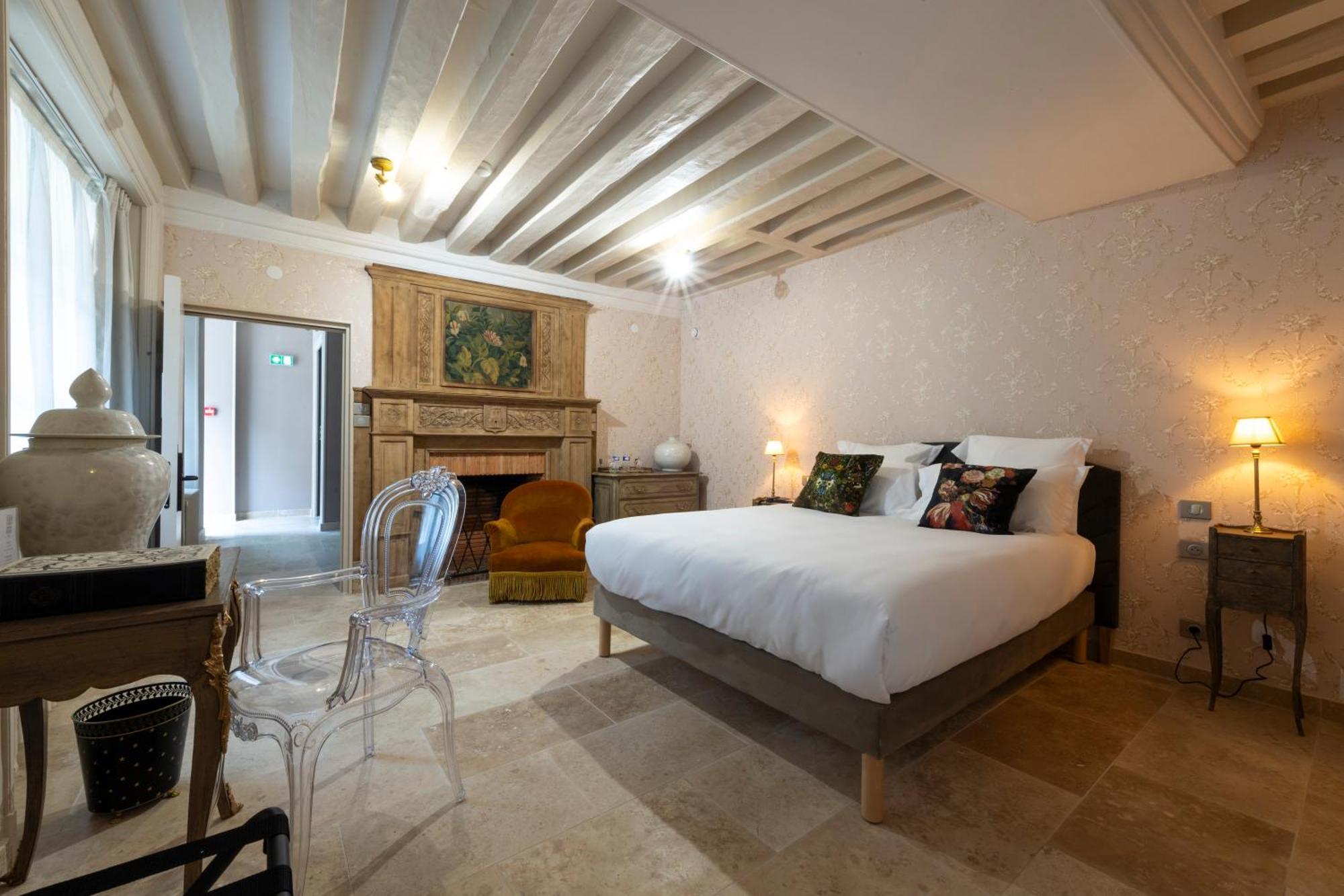 Hotel De La Poste Avallon Buitenkant foto