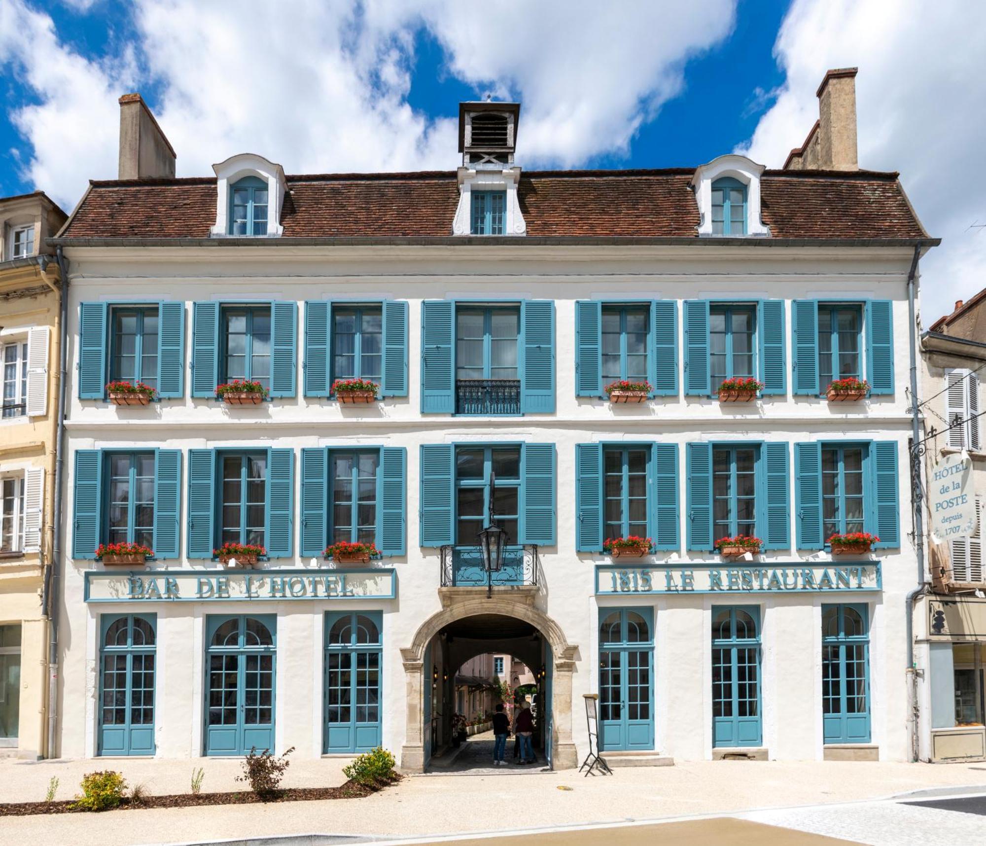 Hotel De La Poste Avallon Buitenkant foto
