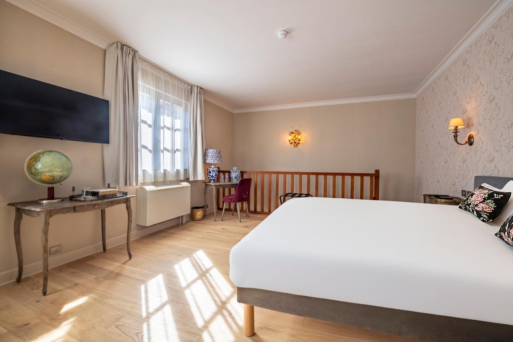 Hotel De La Poste Avallon Buitenkant foto
